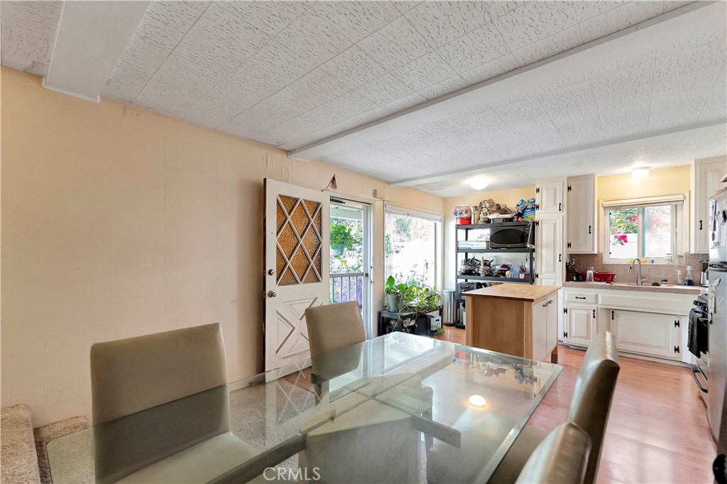 Seal Beach, California, 90740, United States, 4 Bedrooms Bedrooms, ,2 BathroomsBathrooms,Residential,For Sale,2001777