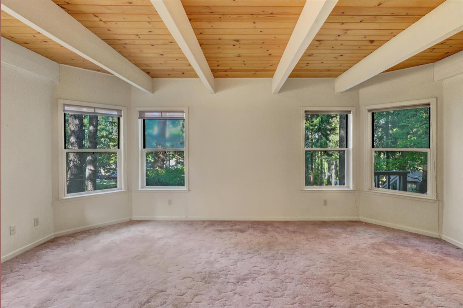 Nevada City, California, 95959, United States, 4 Bedrooms Bedrooms, ,3 BathroomsBathrooms,Residential,For Sale,1942290