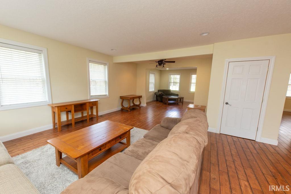Unionville, Indiana, 47468, United States, 3 Bedrooms Bedrooms, ,4 BathroomsBathrooms,Residential,For Sale,1943057
