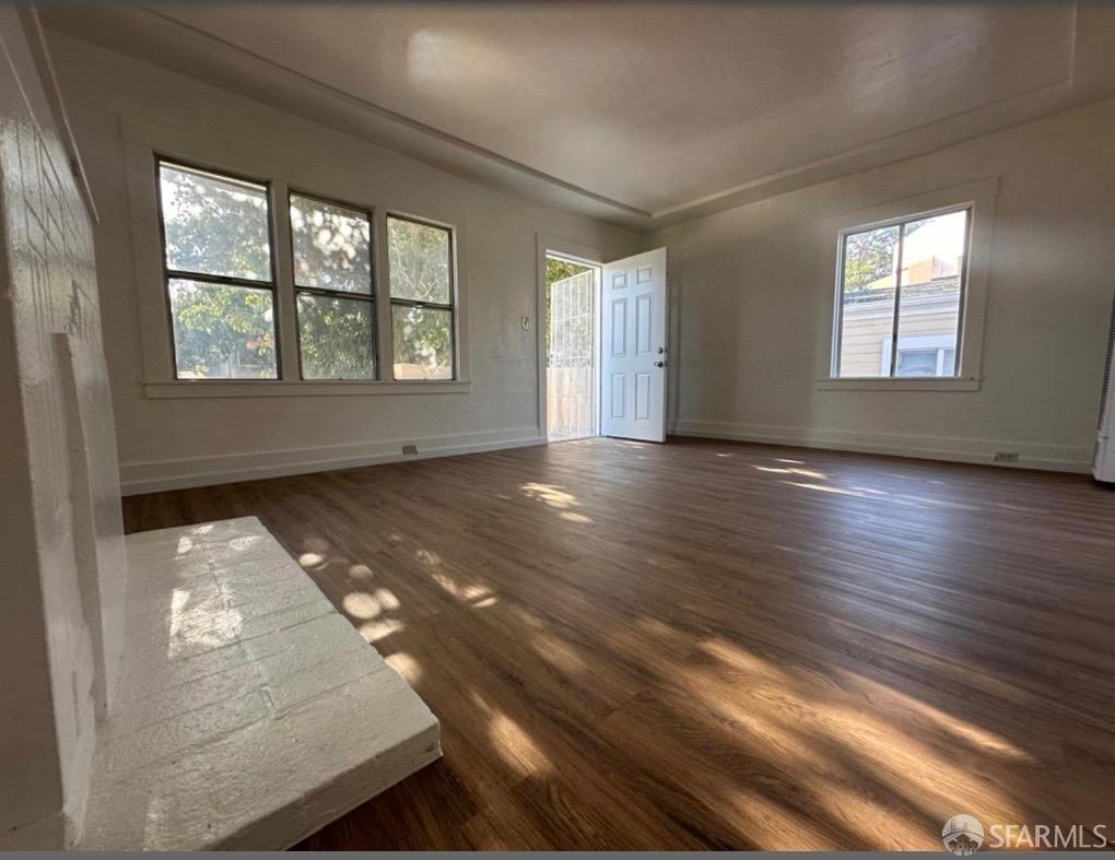Oakland, California, 94602, United States, 2 Bedrooms Bedrooms, ,1 BathroomBathrooms,Residential,For Sale,2025747
