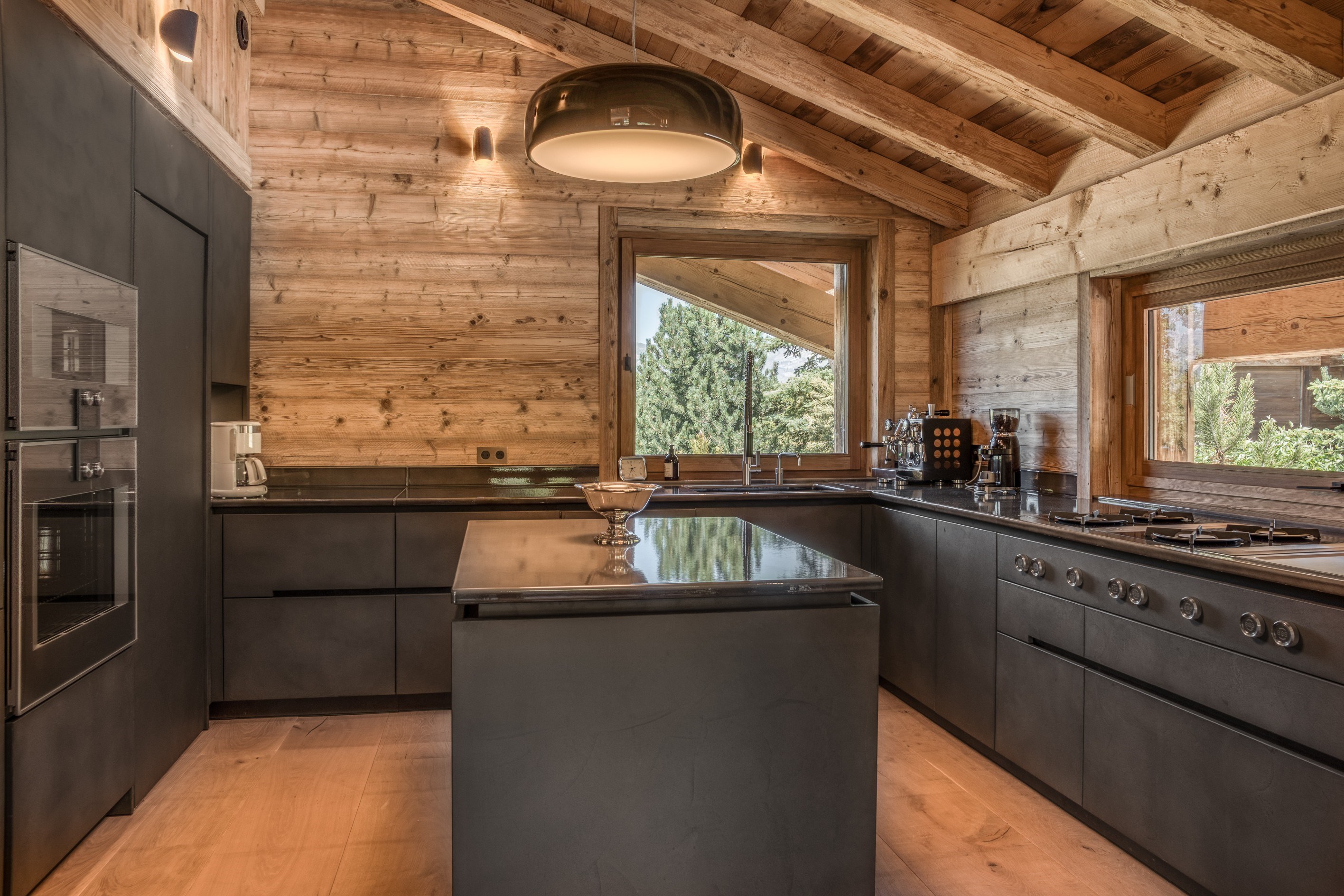  Chalet Louisa - Traditional alpine chalet at Mont d