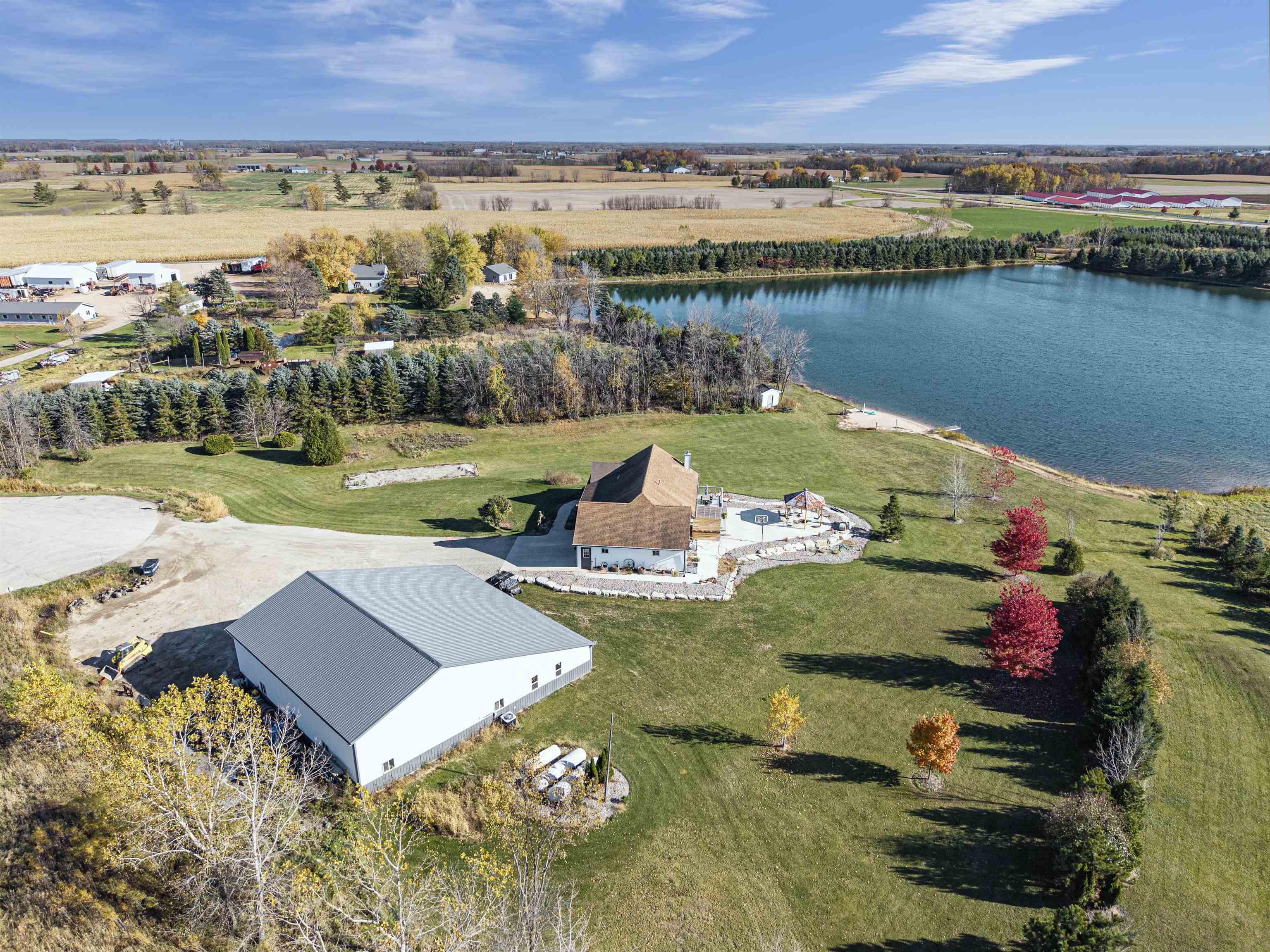 Pulaski, Wisconsin, 54162, United States, 3 Bedrooms Bedrooms, ,3 BathroomsBathrooms,Residential,For Sale,1975627