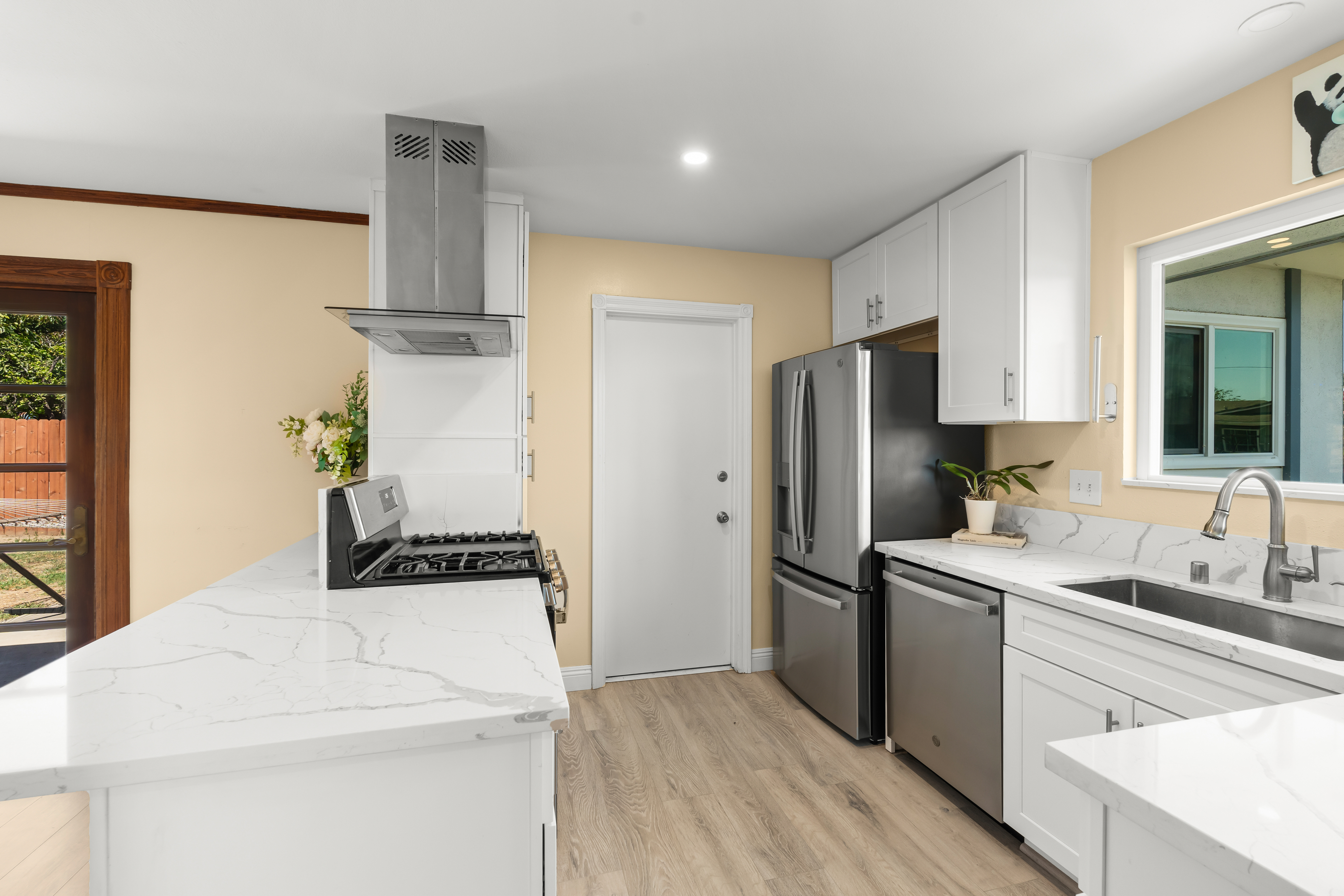  8123 Shasta Street, Ventura, CA 93004 - 物件實景