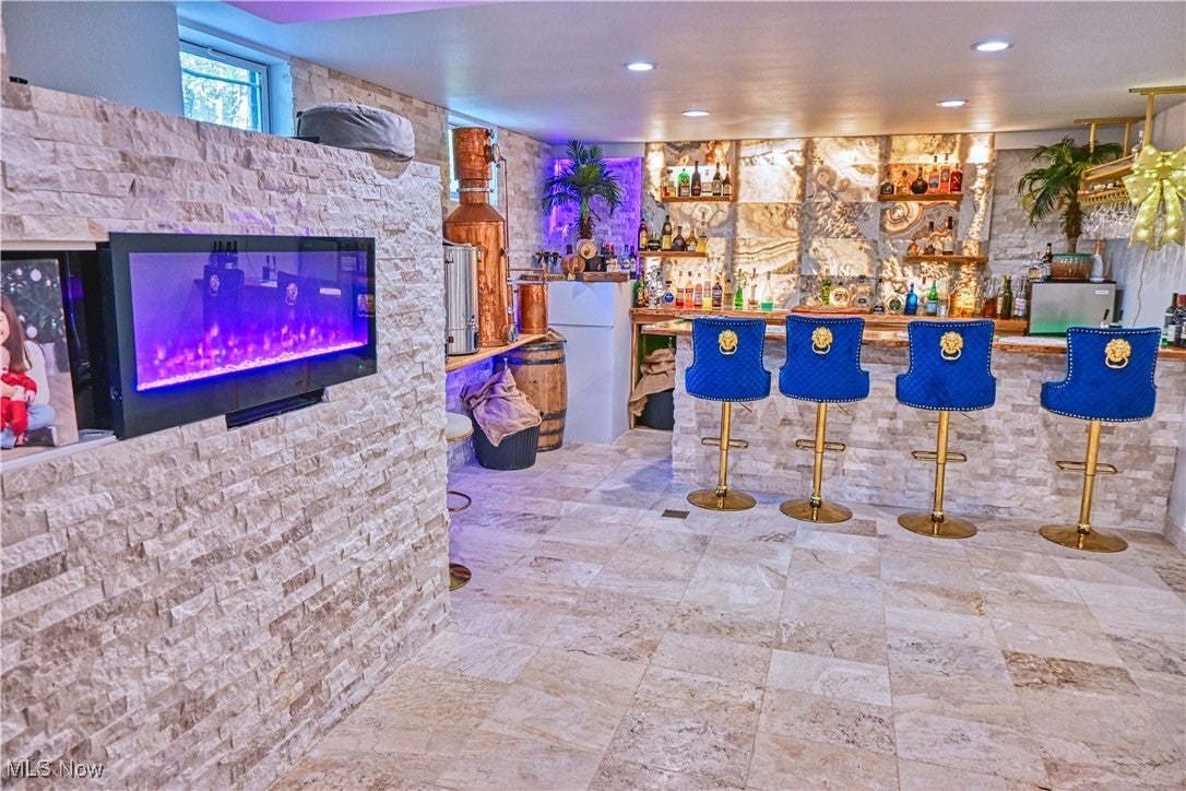 Medina, Ohio, 44256, United States, 5 Bedrooms Bedrooms, ,5 BathroomsBathrooms,Residential,For Sale,1976379