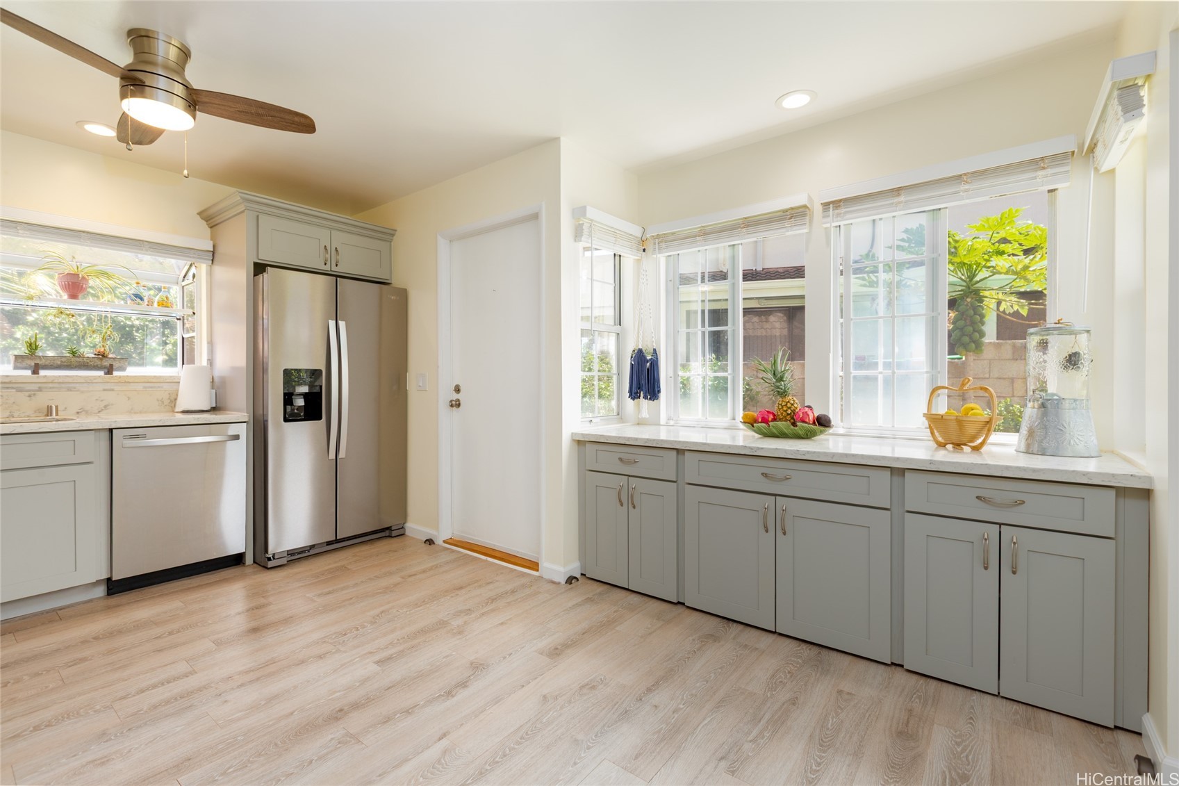 Kapolei, Hawaii, 96707, United States, 3 Bedrooms Bedrooms, ,3 BathroomsBathrooms,Residential,For Sale,1906751