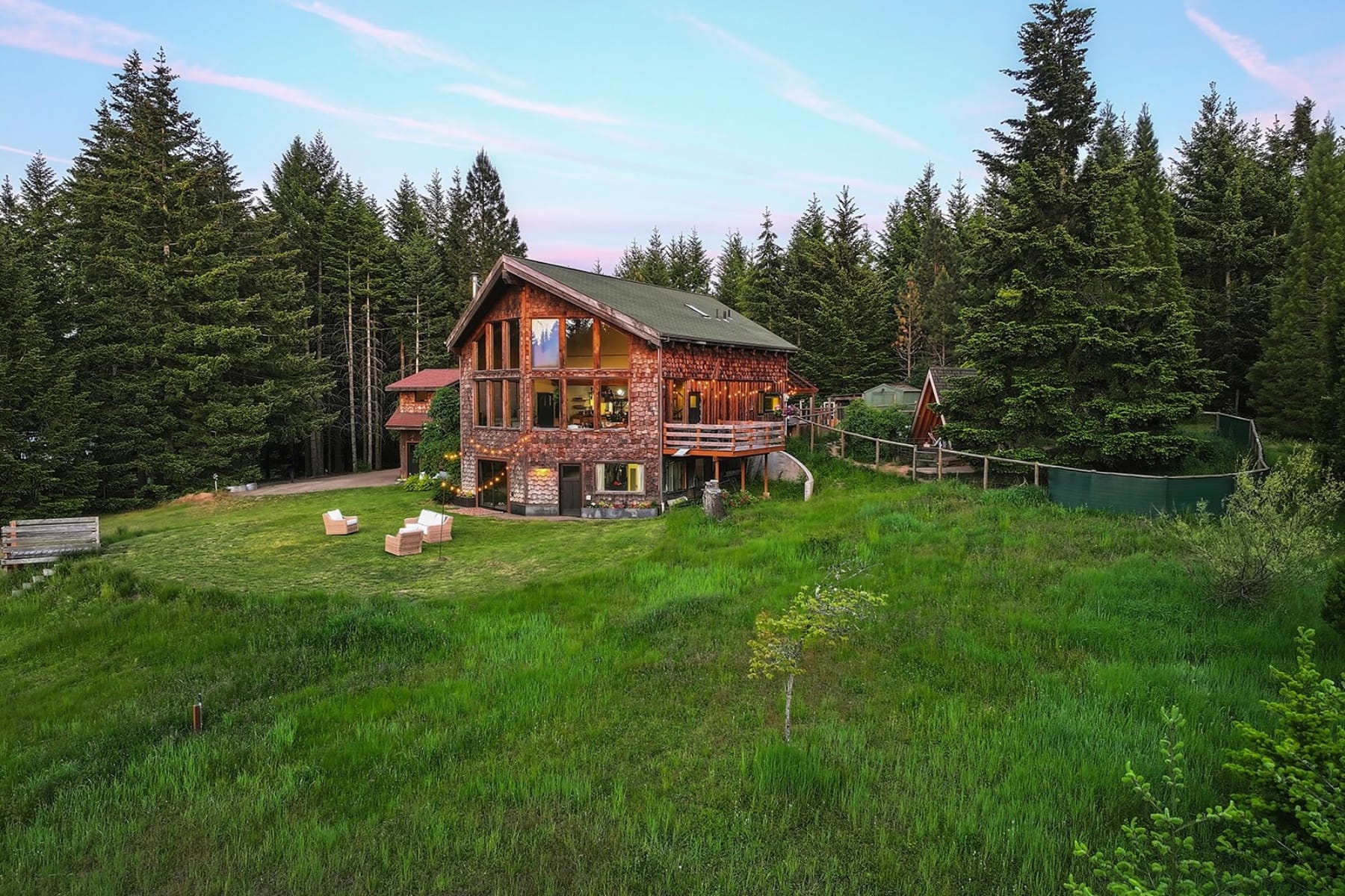  99 TUNNEL RD White Salmon, WA 98672 - 物件實景