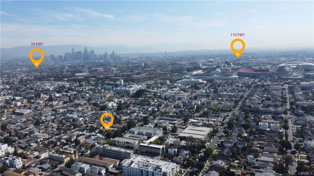 Los Angeles, California, 90037, United States, 7 Bedrooms Bedrooms, ,Residential,For Sale,1935782