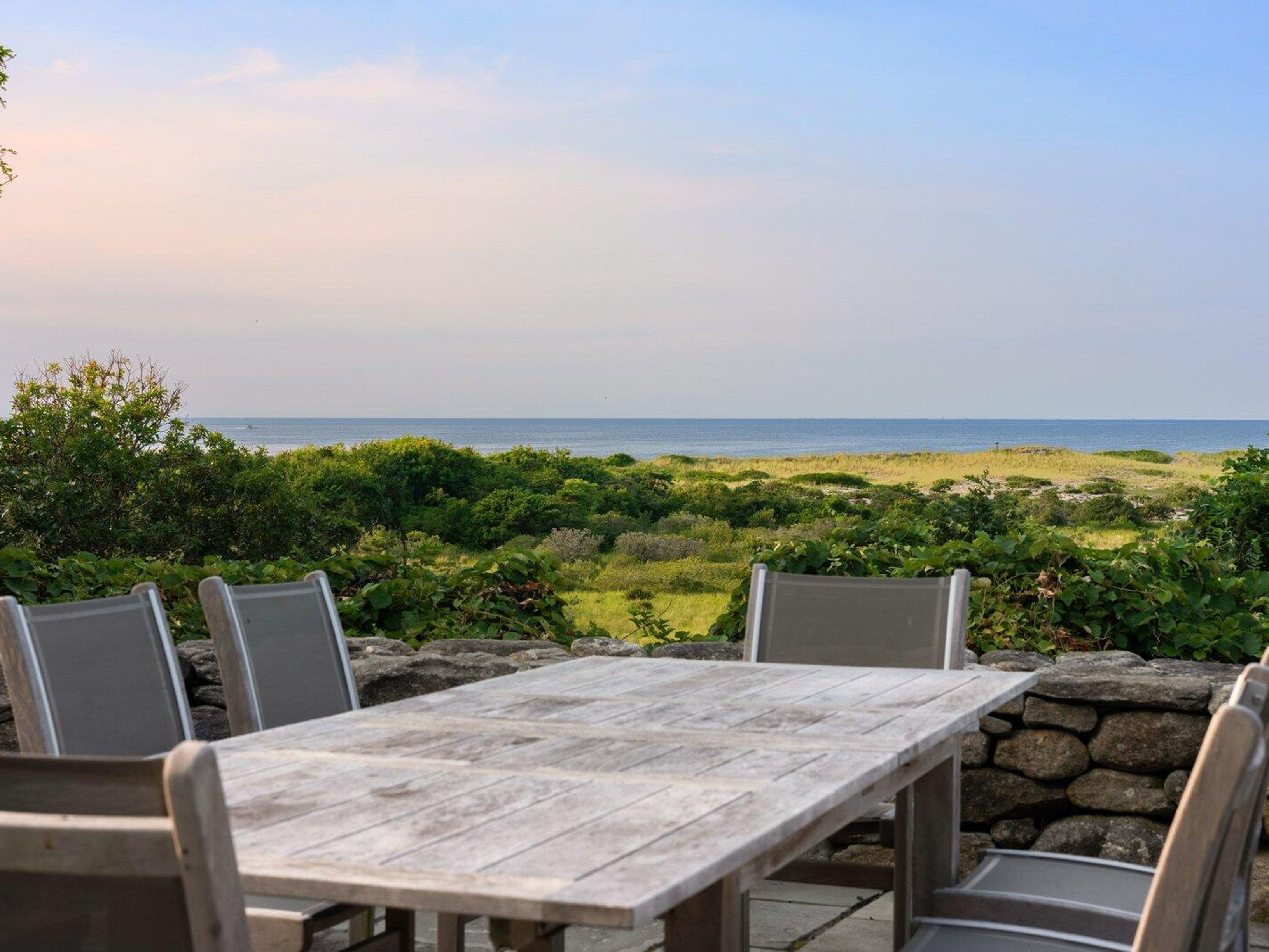  102 Sesuit Neck Road, East Dennis, MA, 02641 - 物件實景