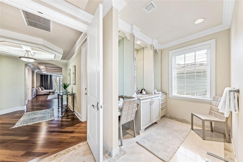 Fort Lauderdale, Florida, 33301, United States, 7 Bedrooms Bedrooms, ,8 BathroomsBathrooms,Residential,For Sale,1882418