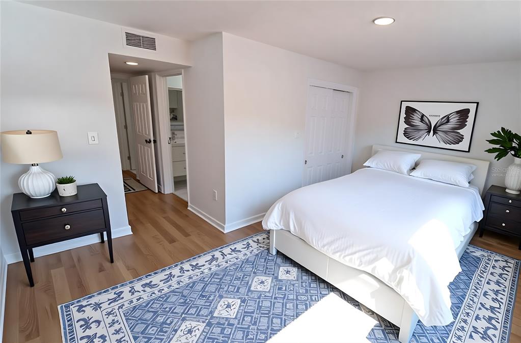 Sarasota, Florida, 34236, United States, 3 Bedrooms Bedrooms, ,2 BathroomsBathrooms,Residential,For Sale,1995598