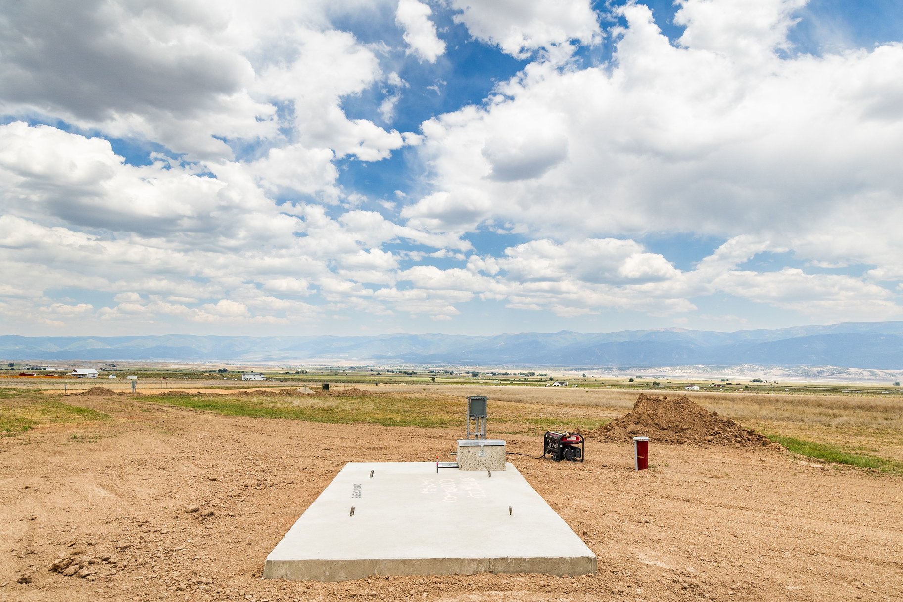  8.5-Acre Lots, No HOA, Stunning Horseshoe Mountain Views - 物件實景