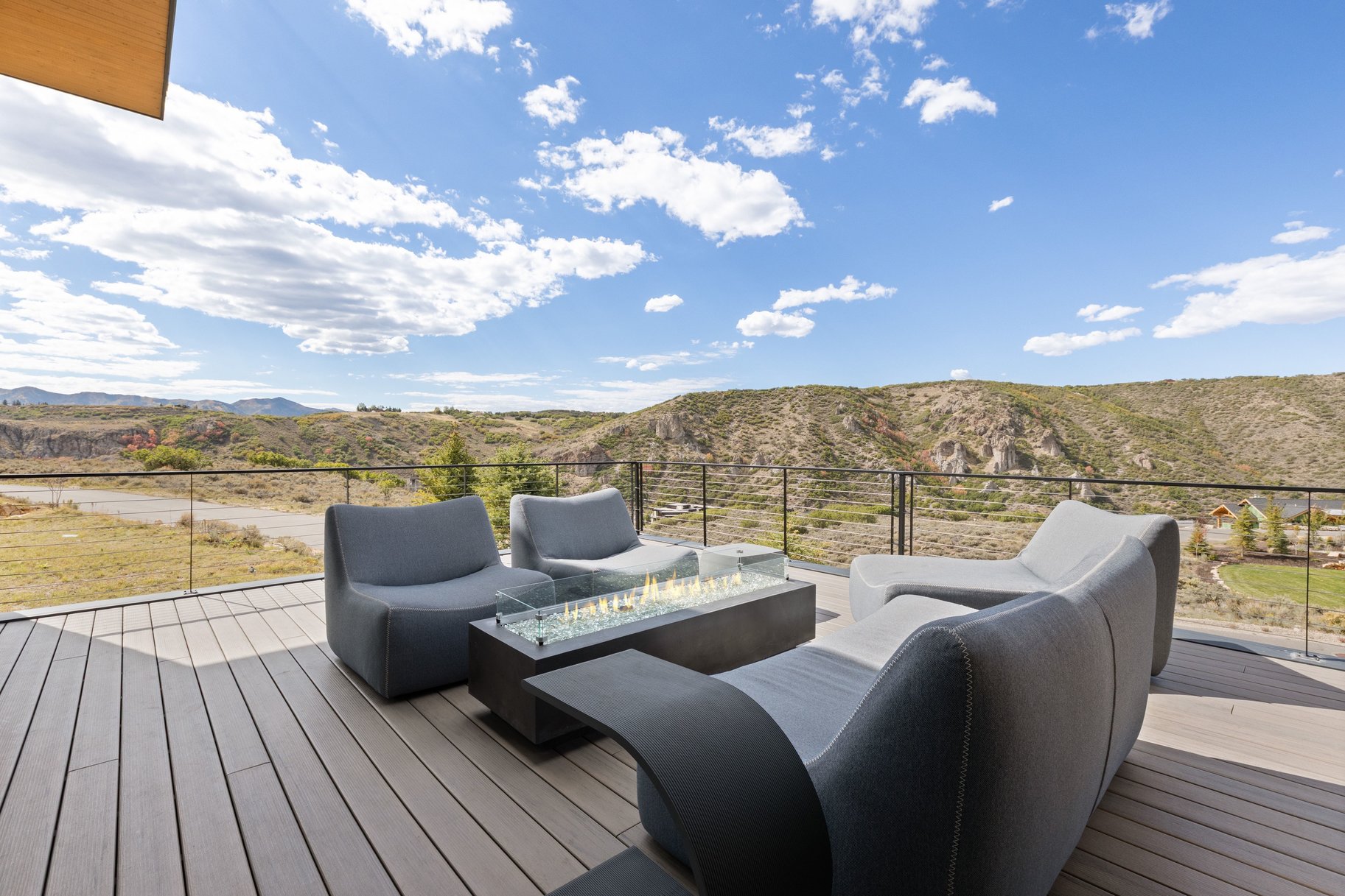  Modern Mountain Living, Elevated by Design - 物件實景
