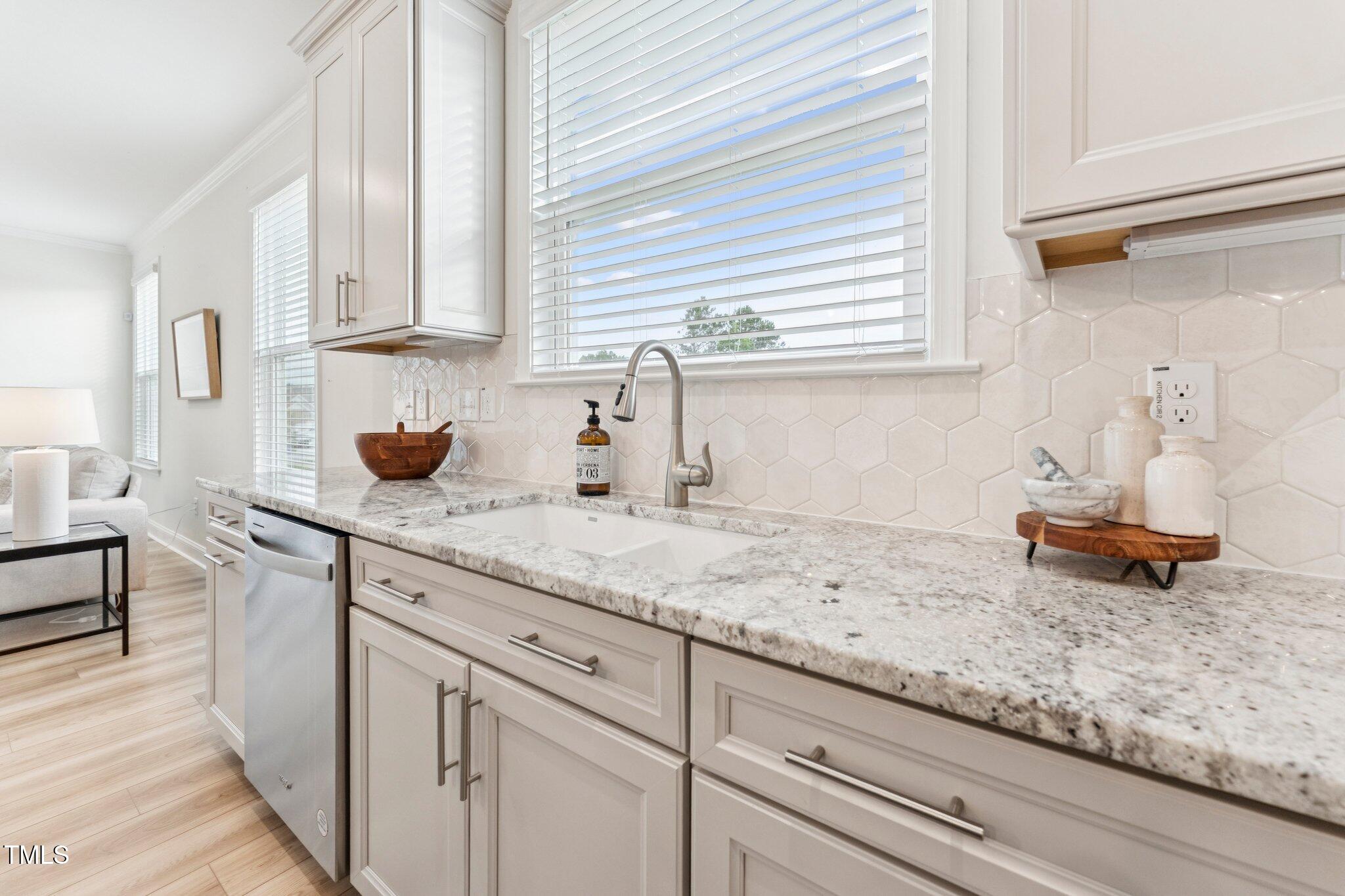 Fuquay Varina, North Carolina, 27526, United States, 3 Bedrooms Bedrooms, ,2 BathroomsBathrooms,Residential,For Sale,1856348