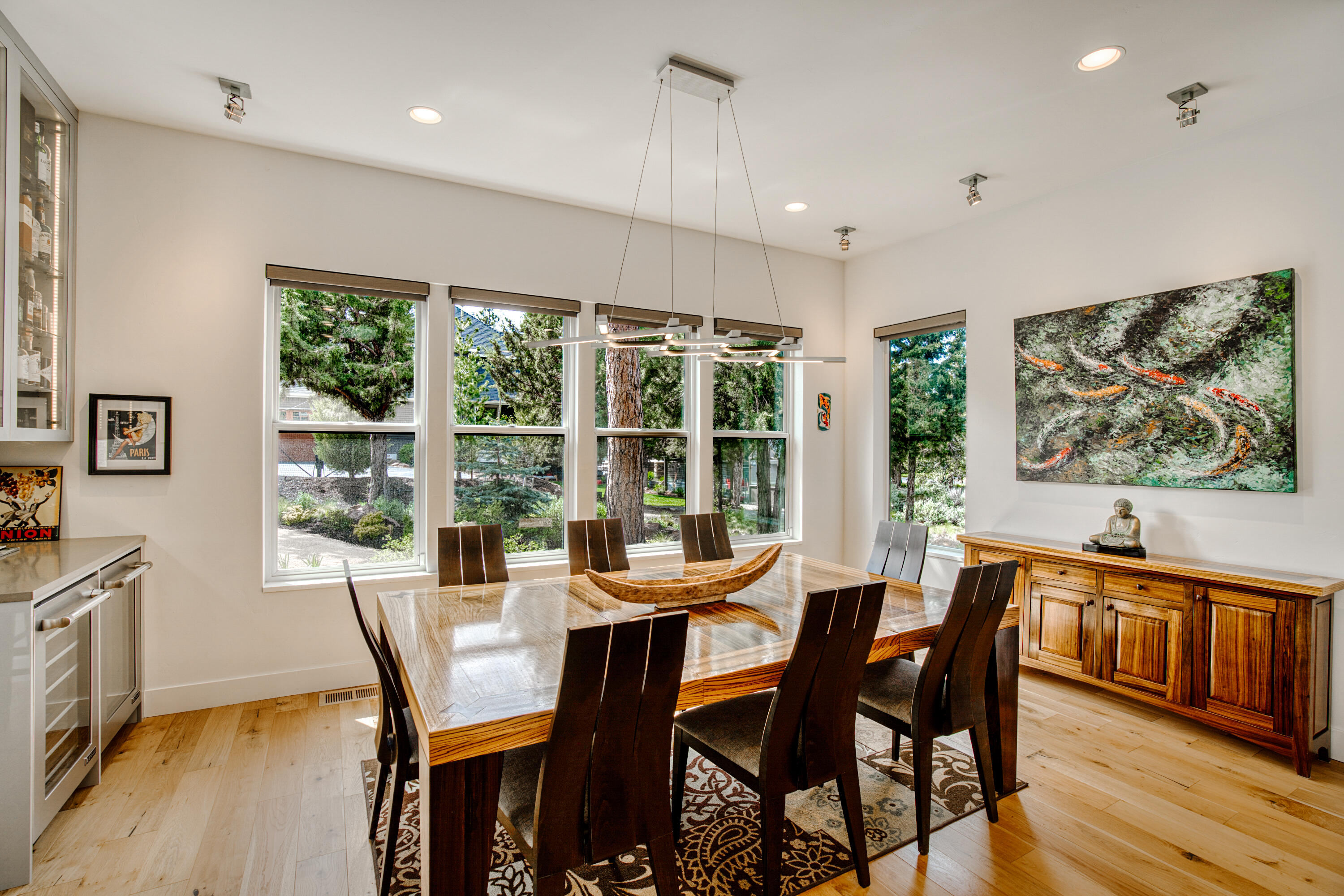 Bend, Oregon, 97703, United States, 3 Bedrooms Bedrooms, ,3 BathroomsBathrooms,Residential,For Sale,1826383