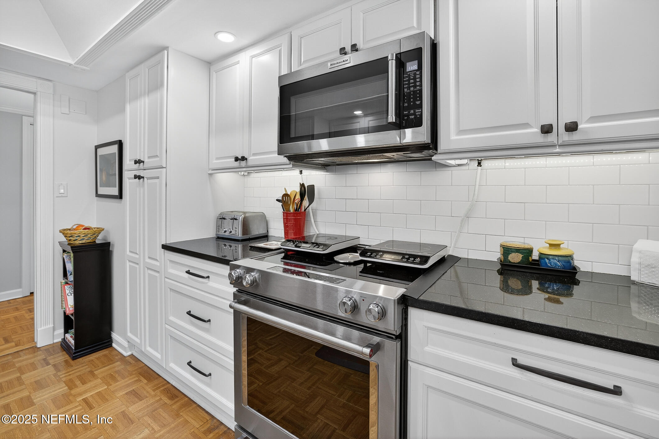 Jacksonville, Florida, 32205, United States, 3 Bedrooms Bedrooms, ,2 BathroomsBathrooms,Residential,For Sale,1957933