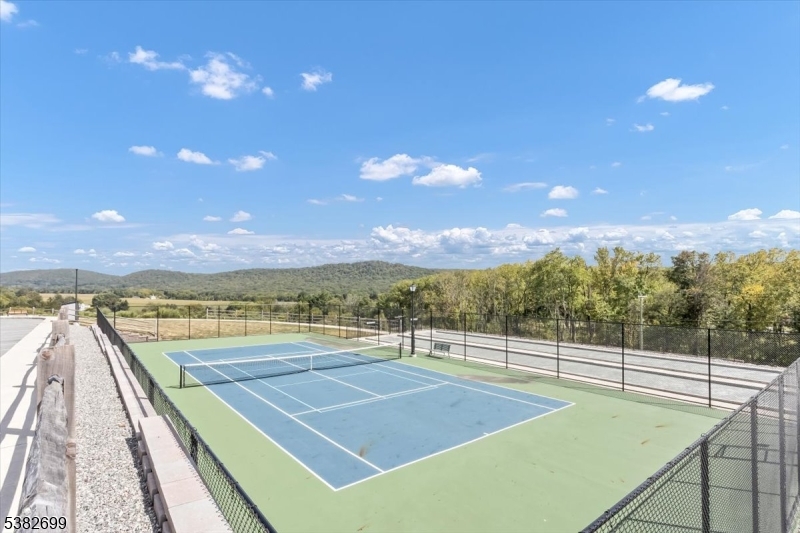 Mansfield Twp., New Jersey, 07865, United States, 2 Bedrooms Bedrooms, ,2 BathroomsBathrooms,Residential,For Sale,1938637