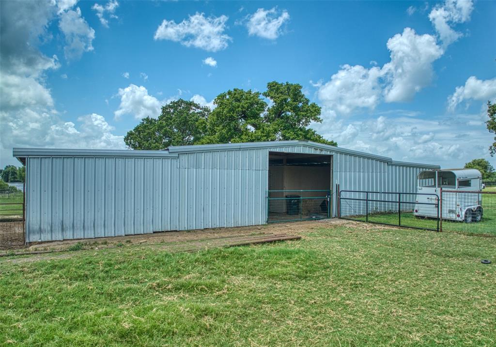 Mabank, Texas, 75147, United States, 3 Bedrooms Bedrooms, ,3 BathroomsBathrooms,Residential,For Sale,1937410