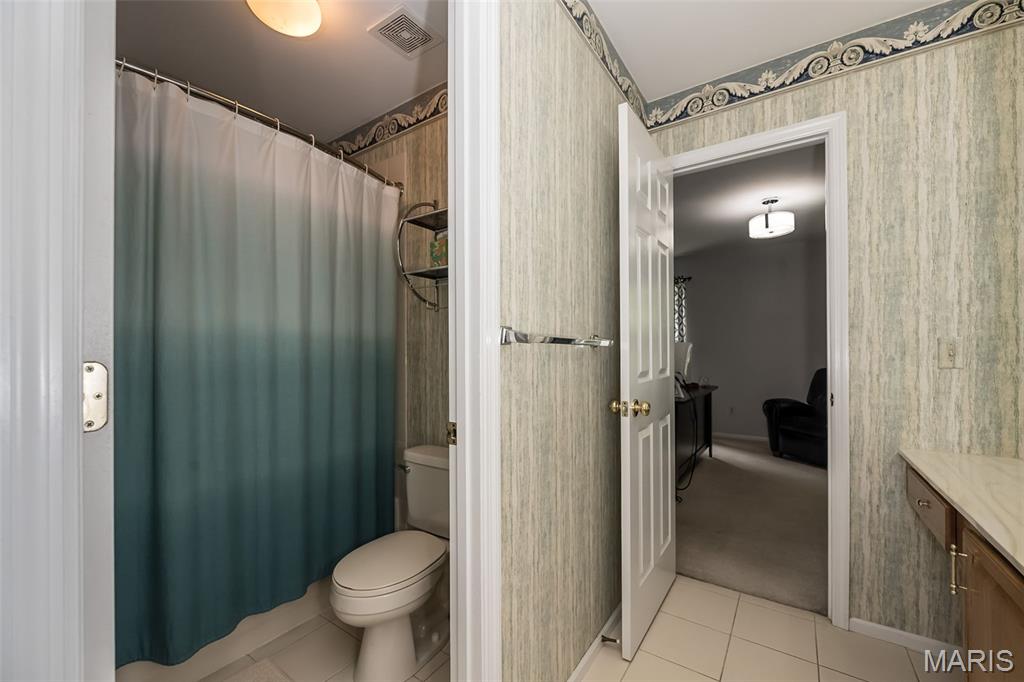 Wildwood, Missouri, 63005, United States, 4 Bedrooms Bedrooms, ,5 BathroomsBathrooms,Residential,For Sale,1866862