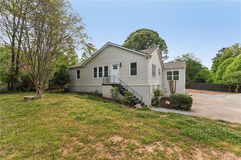 Atlanta, Georgia, 30338, United States, 3 Bedrooms Bedrooms, ,2 BathroomsBathrooms,Residential,For Sale,2037309