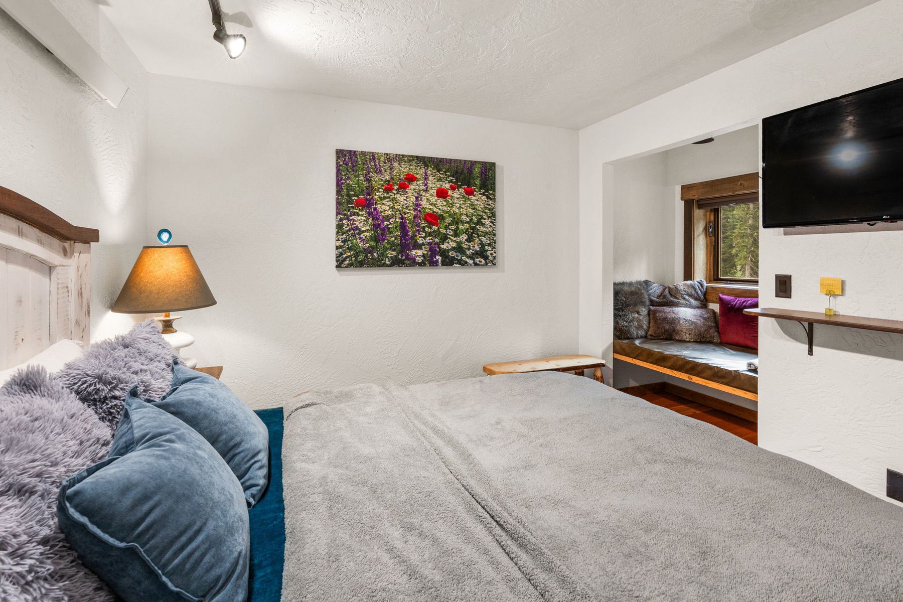  708 US Highway 212 W - 物件實景