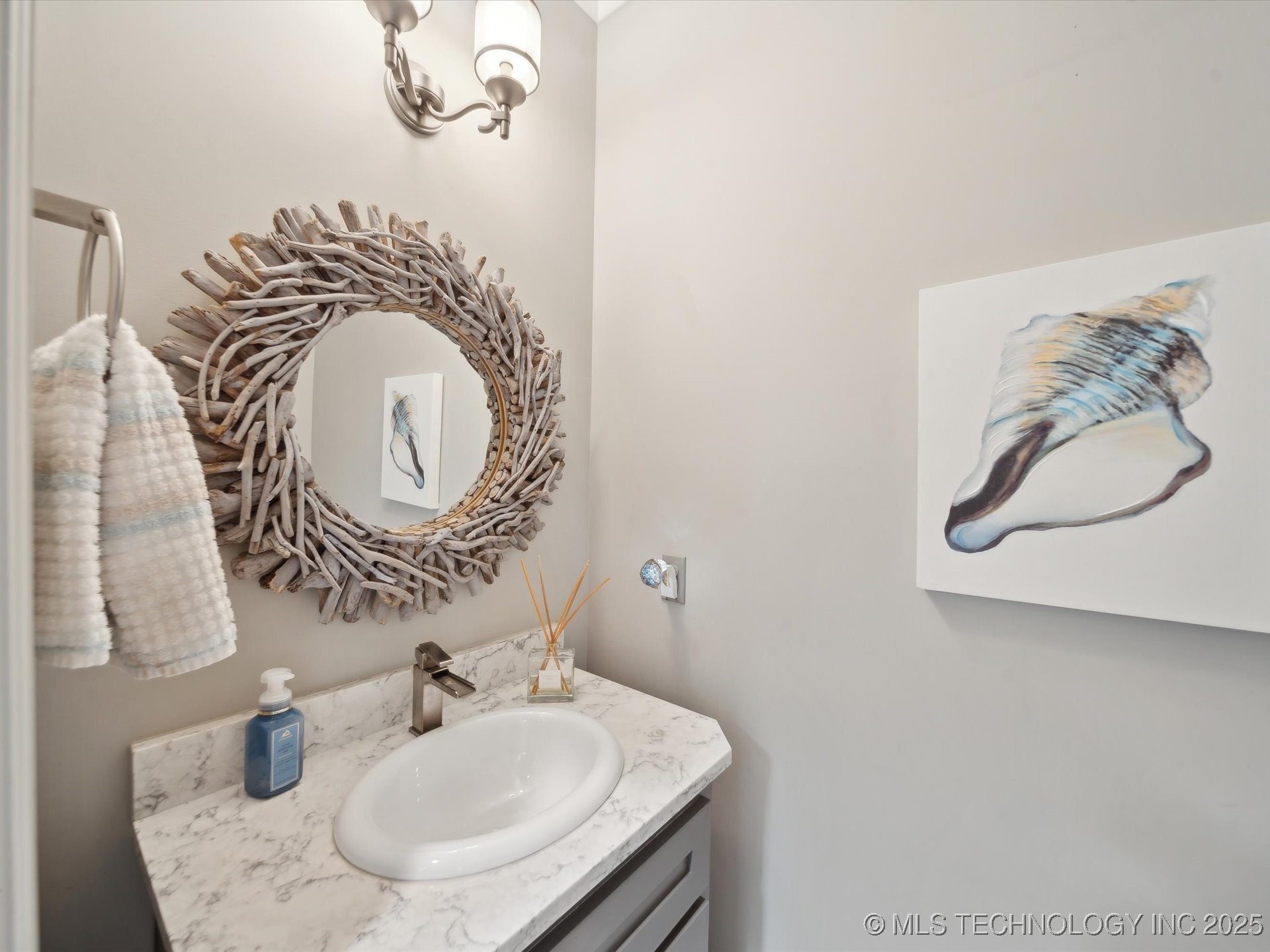 Sapulpa, Oklahoma, 74066, United States, 3 Bedrooms Bedrooms, ,3 BathroomsBathrooms,Residential,For Sale,1987728