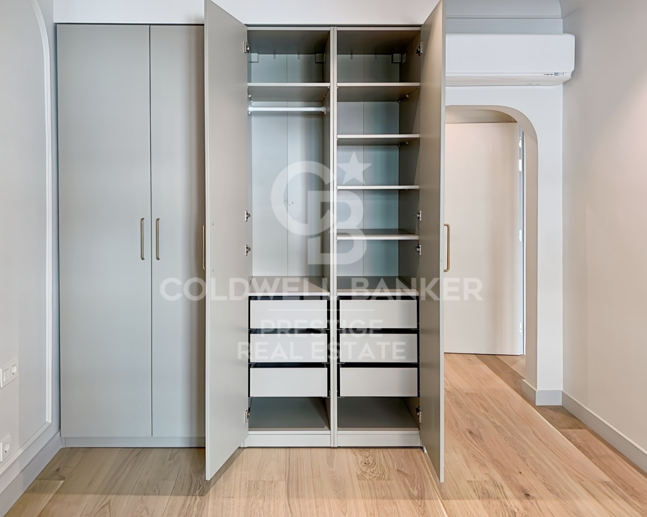 Barcelona, Barcelona, Les Corts Barcelona, Barcelo, Barcelona, Catalonia, ES, 4 Bedrooms Bedrooms, ,2 BathroomsBathrooms,Residential,For Sale,Barcelona, Barcelona, Les Corts Barcelona, Barcelo,1481583