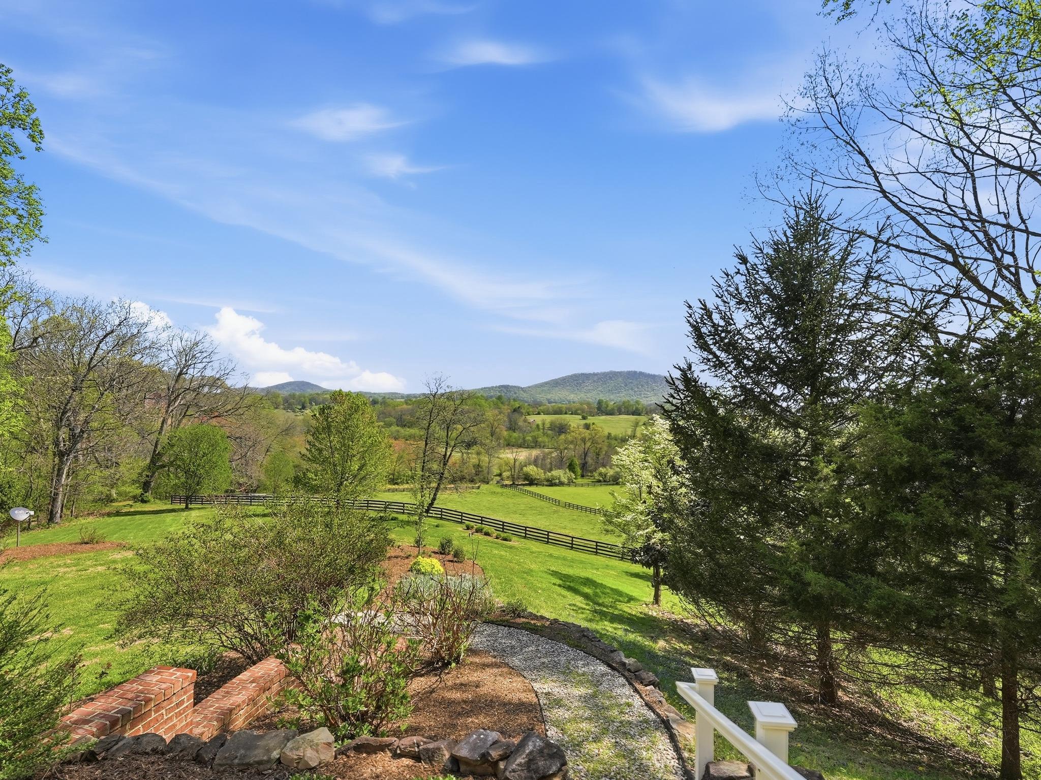  4722 S Cowpasture Lane S, Hume, VA, 22639 - 物件實景