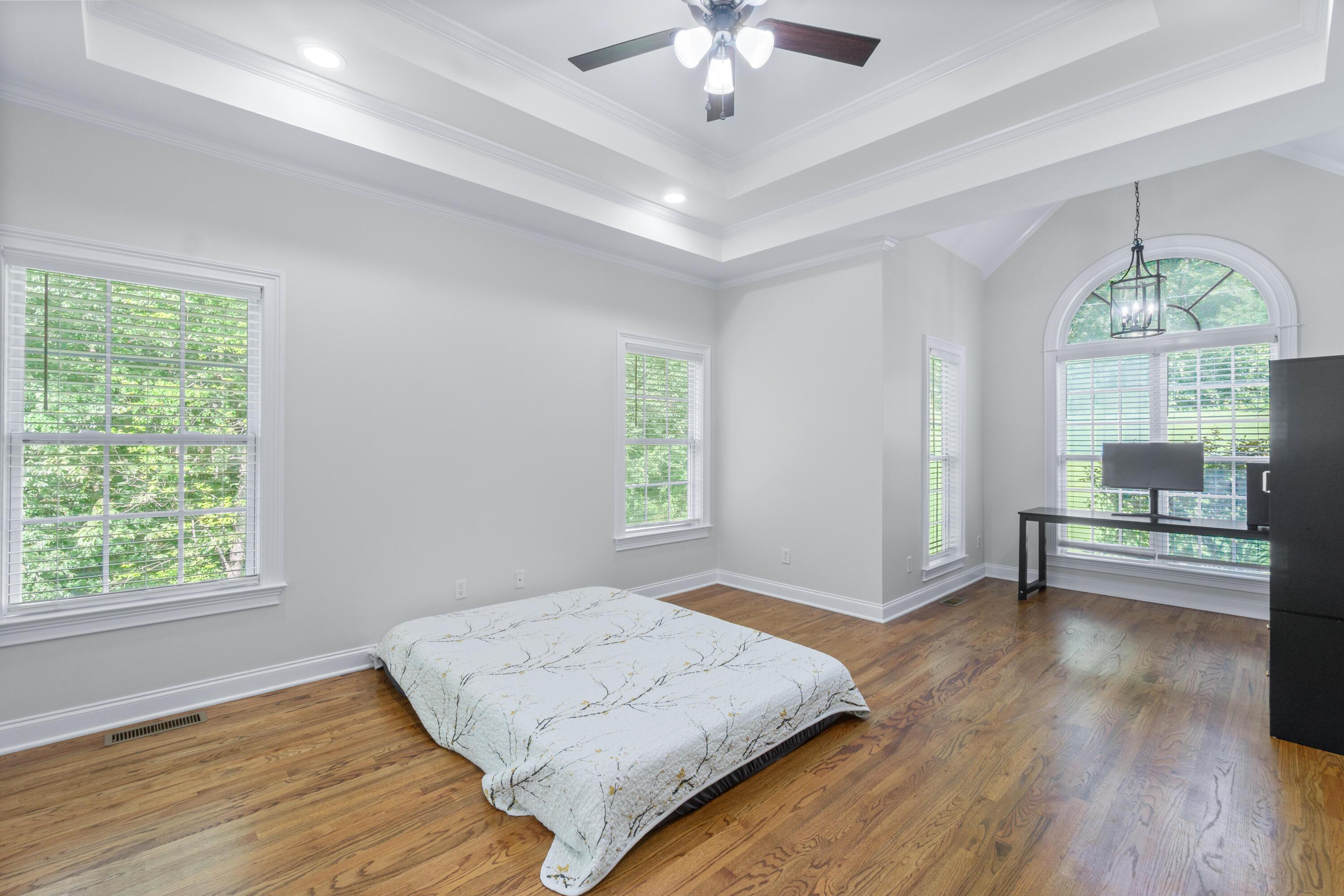 LaFayette, Georgia, 30728, United States, 5 Bedrooms Bedrooms, ,3 BathroomsBathrooms,Residential,For Sale,1883031