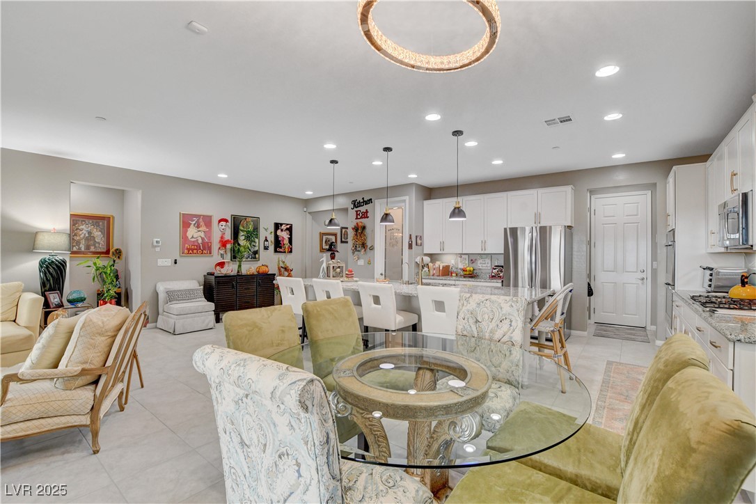 Henderson, Nevada, 89011, United States, 3 Bedrooms Bedrooms, ,2 BathroomsBathrooms,Residential,For Sale,1848397