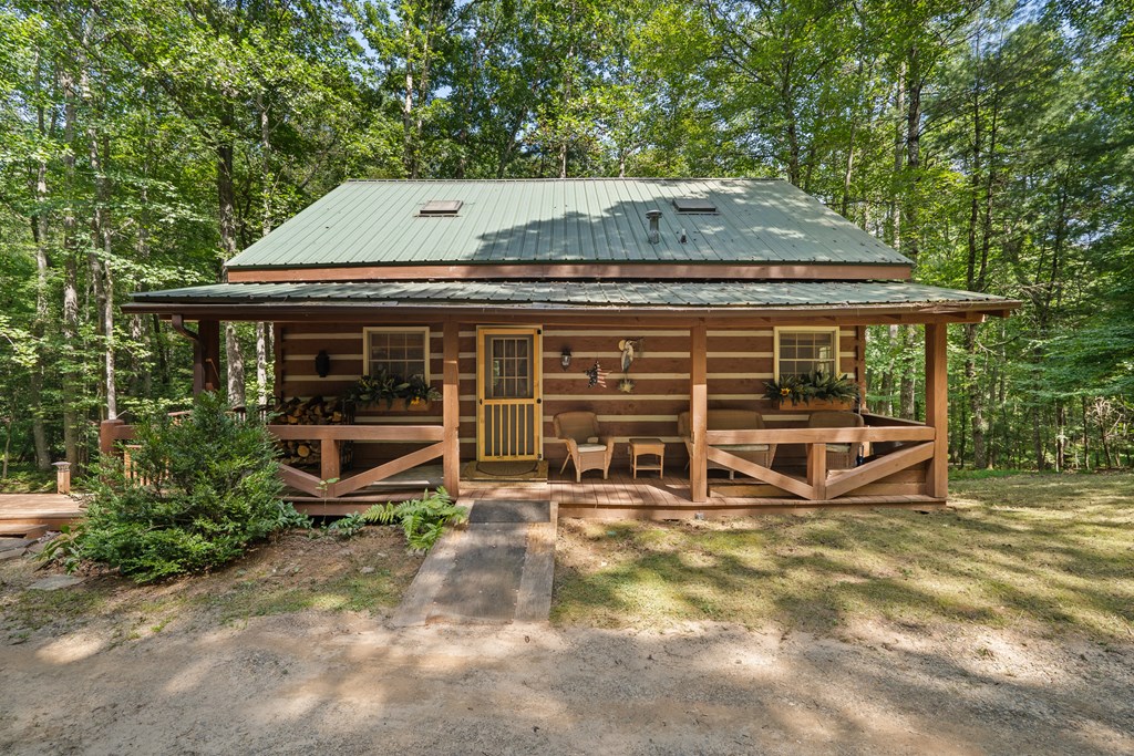 Blue Ridge, Georgia, 30513, United States, 3 Bedrooms Bedrooms, ,2 BathroomsBathrooms,Residential,For Sale,1914243