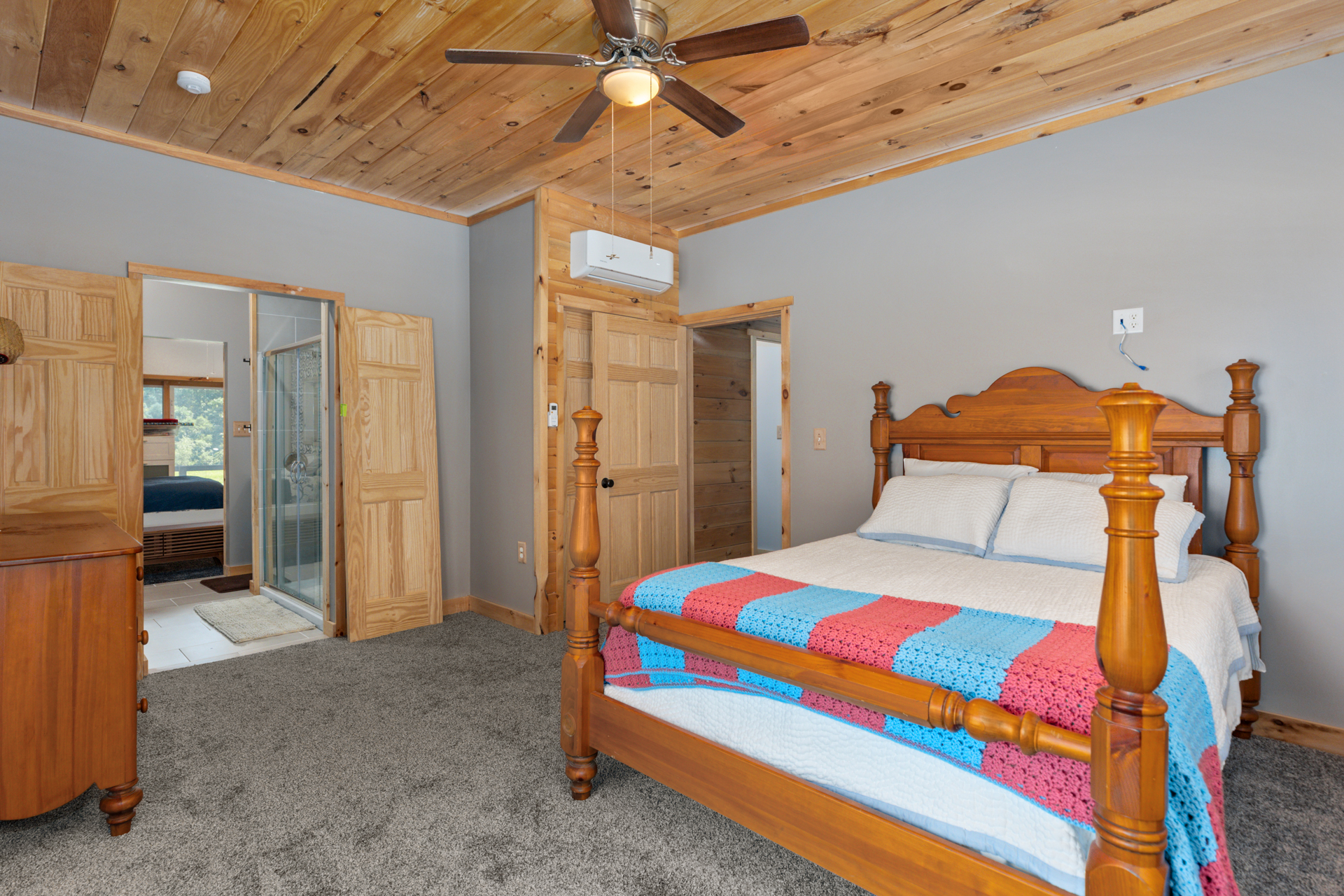 Sawyerville, Illinois, 62085, United States, 3 Bedrooms Bedrooms, ,3 BathroomsBathrooms,Residential,For Sale,1983807