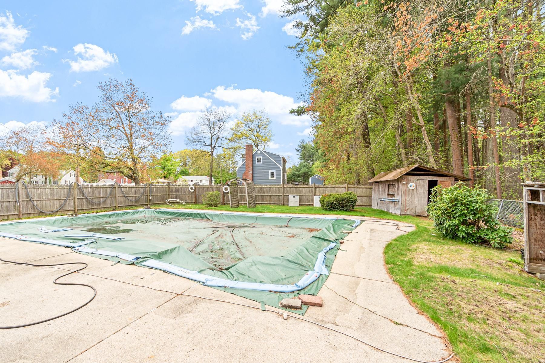  10 Meadowglen Road, Billerica, MA, 01862 - 物件實景