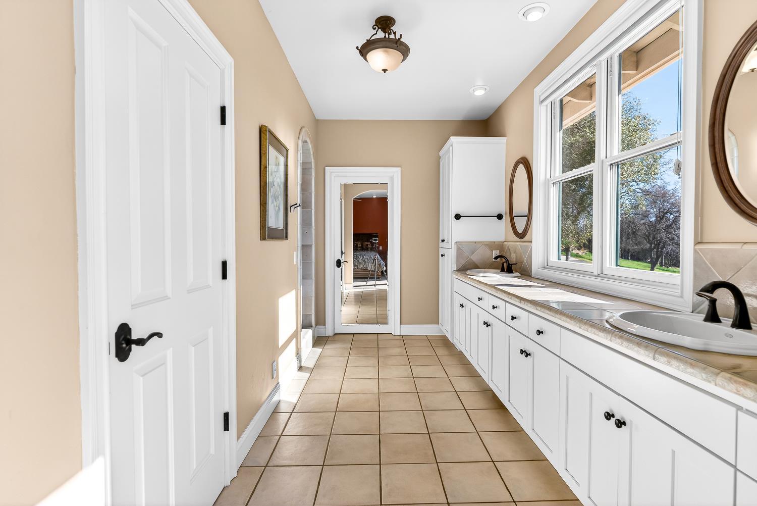 Grass Valley, California, 95949, United States, 3 Bedrooms Bedrooms, ,3 BathroomsBathrooms,Residential,For Sale,2048719