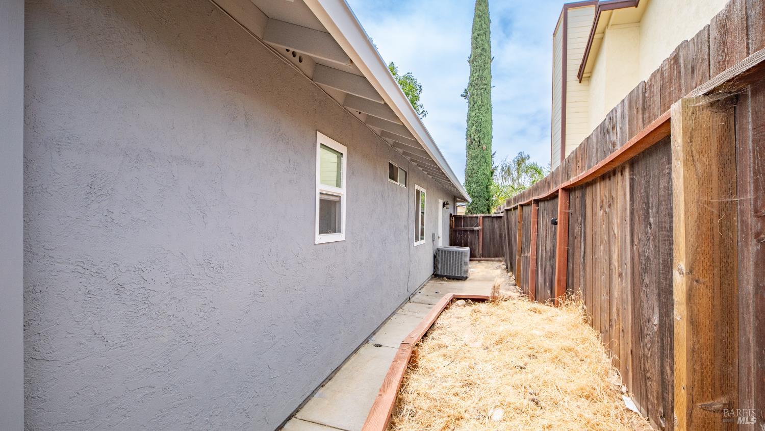 Oakley, California, 94561, United States, 3 Bedrooms Bedrooms, ,2 BathroomsBathrooms,Residential,For Sale,1882790