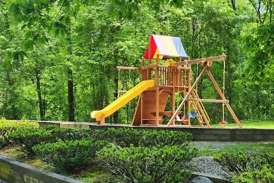 Shrewsbury, Massachusetts, 01545, United States, 2 Bedrooms Bedrooms, ,3 BathroomsBathrooms,Residential,For Sale,1987011