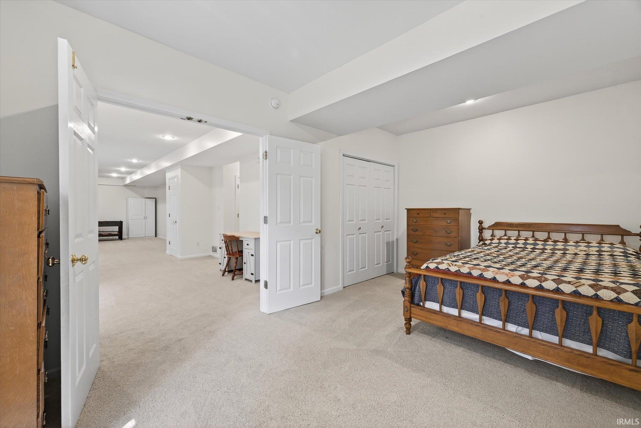 Bloomington, Indiana, 47401, United States, 5 Bedrooms Bedrooms, ,4 BathroomsBathrooms,Residential,For Sale,1921728