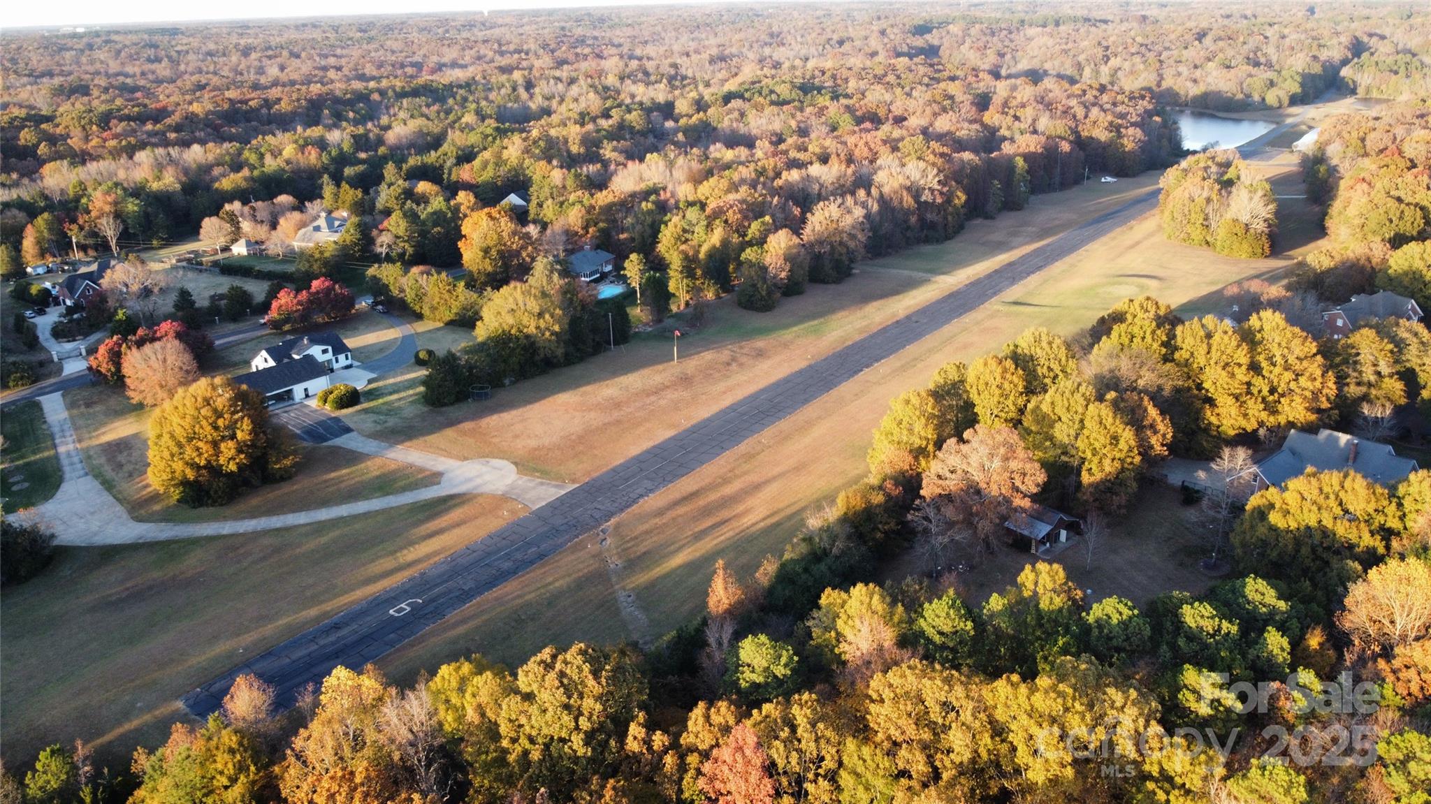 Waxhaw, North Carolina, 28173, United States, 5 Bedrooms Bedrooms, ,4 BathroomsBathrooms,Residential,For Sale,1990877