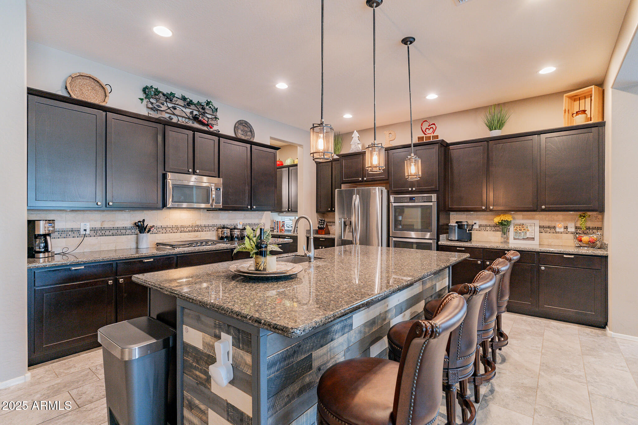 Queen Creek, Arizona, 85142, United States, 4 Bedrooms Bedrooms, ,Residential,For Sale,1866482