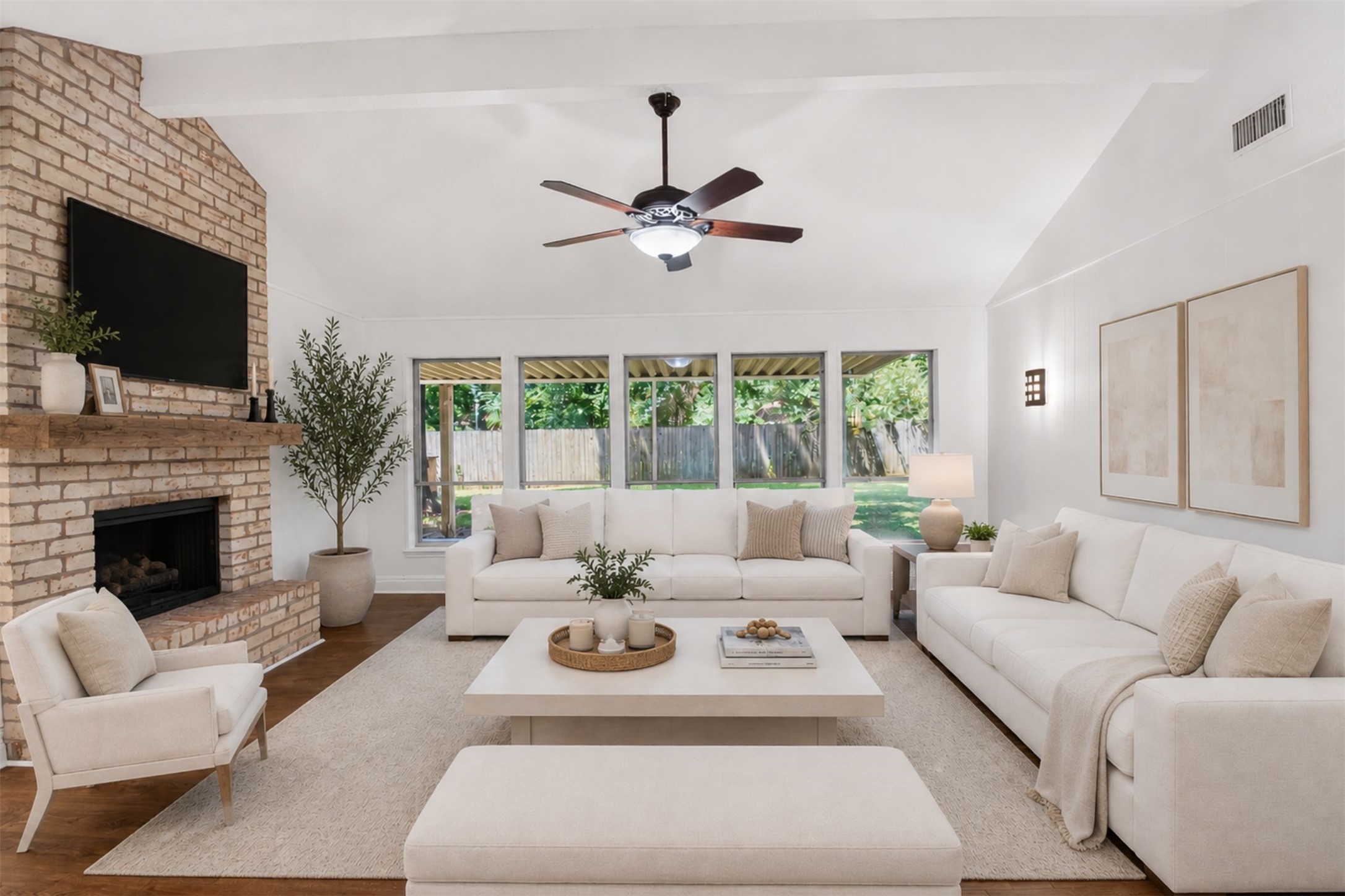  25223 Lynbriar Lane - 物件實景