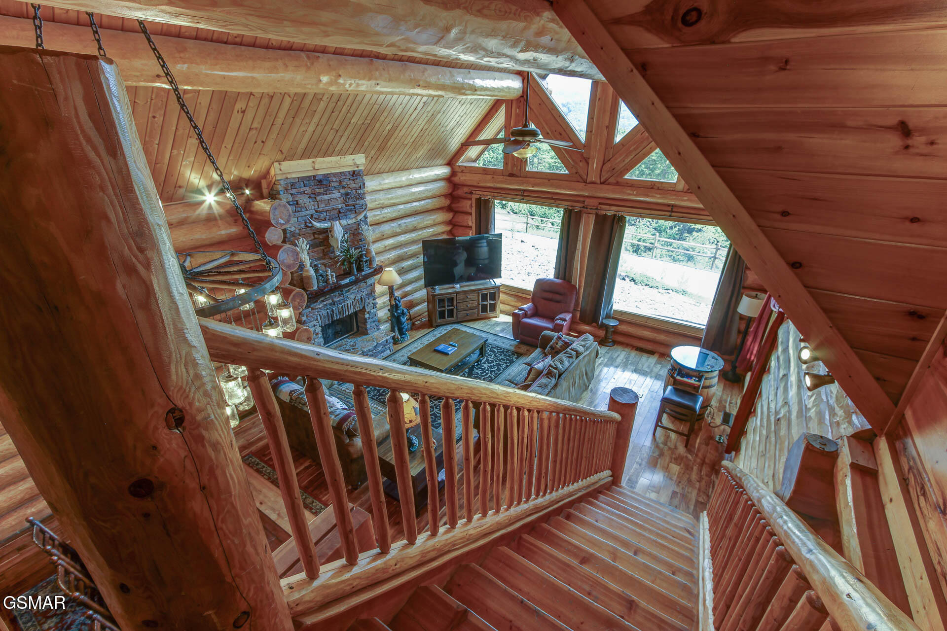 Sevierville, Tennessee, 37876, United States, 3 Bedrooms Bedrooms, ,5 BathroomsBathrooms,Residential,For Sale,1976203