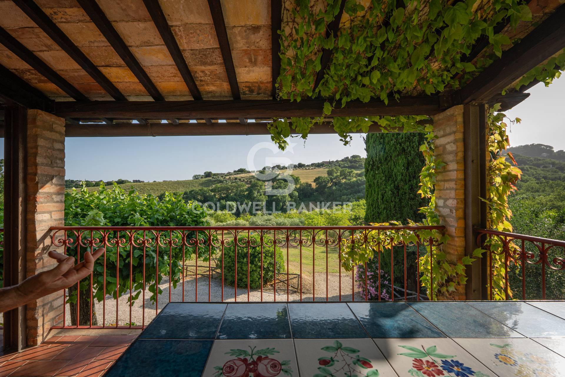 Perugia, Perugia, 06100, IT, 6 Bedrooms Bedrooms, ,3 BathroomsBathrooms,Residential,For Sale,1883691