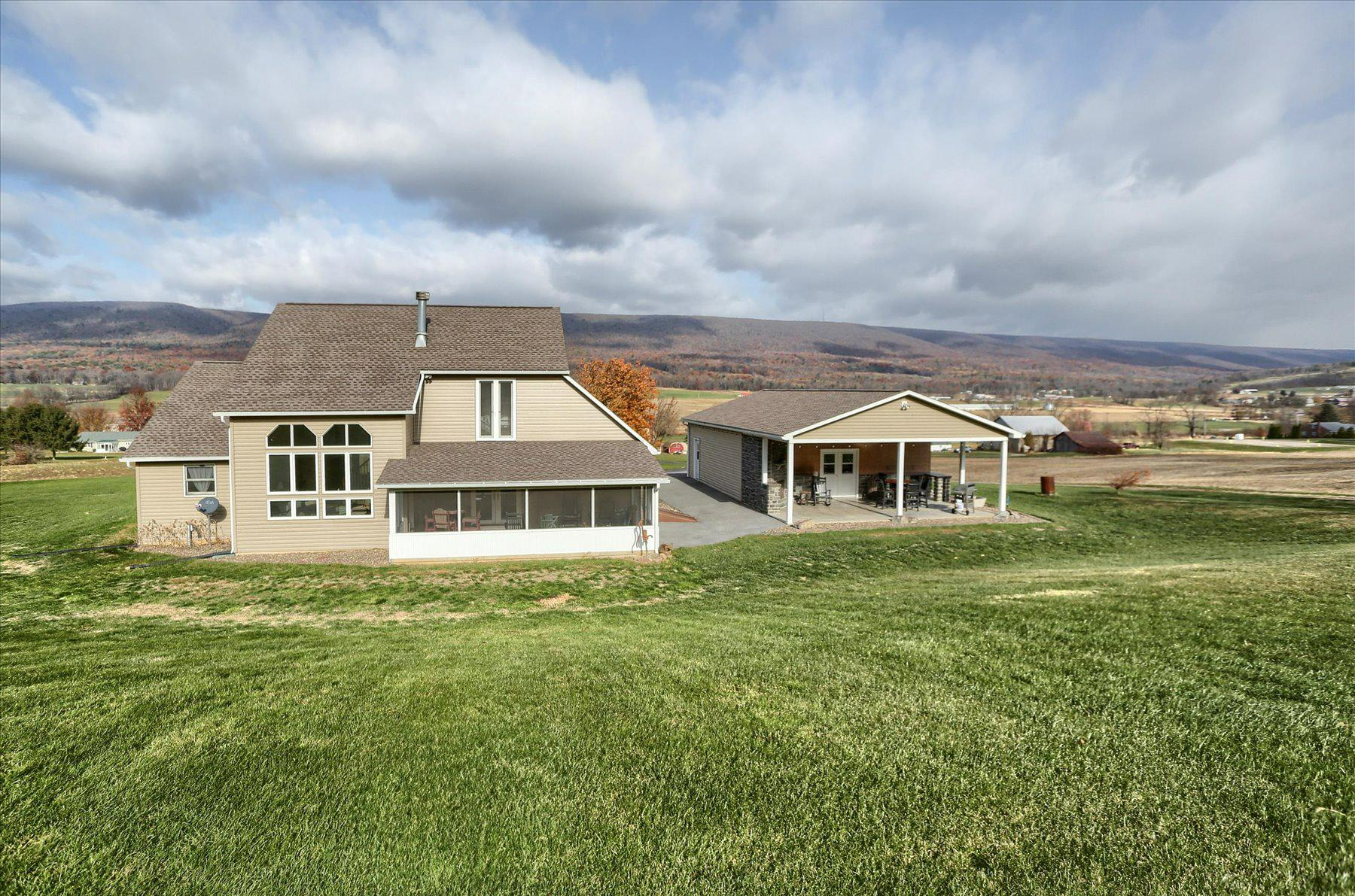 Richfield, Pennsylvania, 17086, United States, 3 Bedrooms Bedrooms, ,3 BathroomsBathrooms,Residential,For Sale,1993860