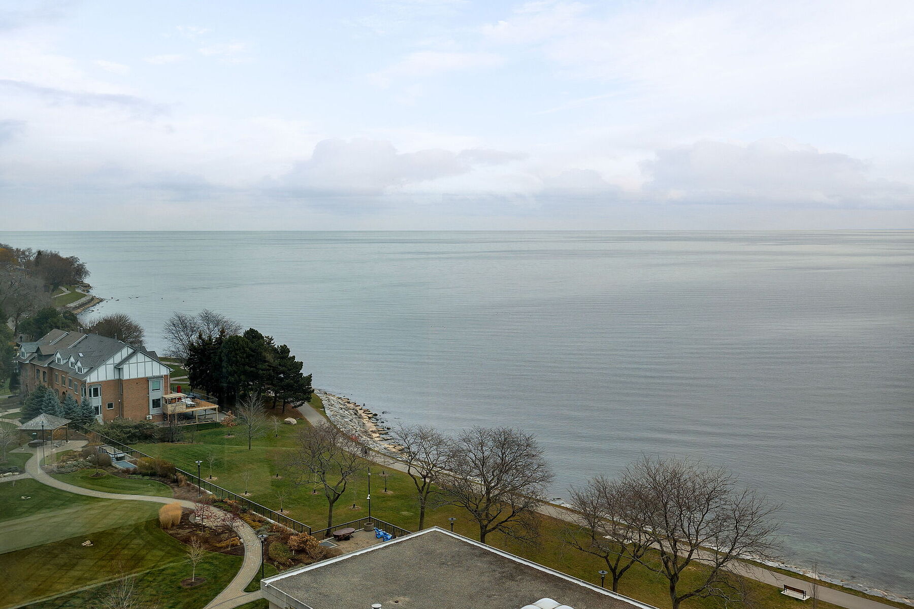  Modern Condo Living - 物件實景