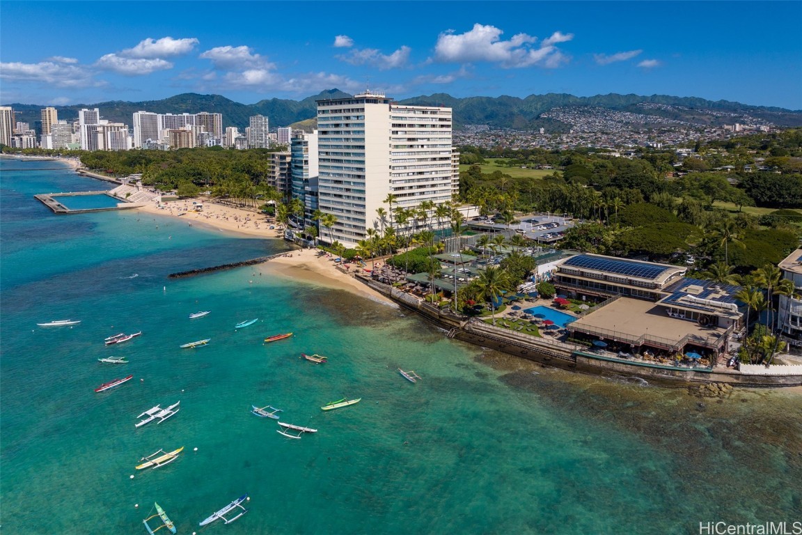 Honolulu, Hawaii, 96815, United States, 2 Bedrooms Bedrooms, ,4 BathroomsBathrooms,Residential,For Sale,1713125