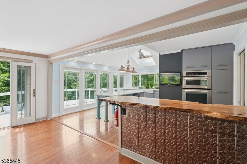Kinnelon Boro, New Jersey, 07405-2443, United States, 4 Bedrooms Bedrooms, ,3 BathroomsBathrooms,Residential,For Sale,1861963