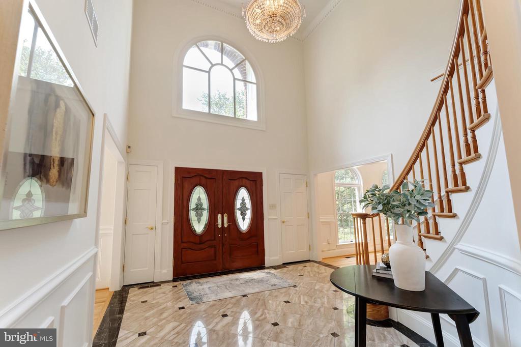 Great Falls, Virginia, 22066, United States, 5 Bedrooms Bedrooms, ,5 BathroomsBathrooms,Residential,For Sale,1900616