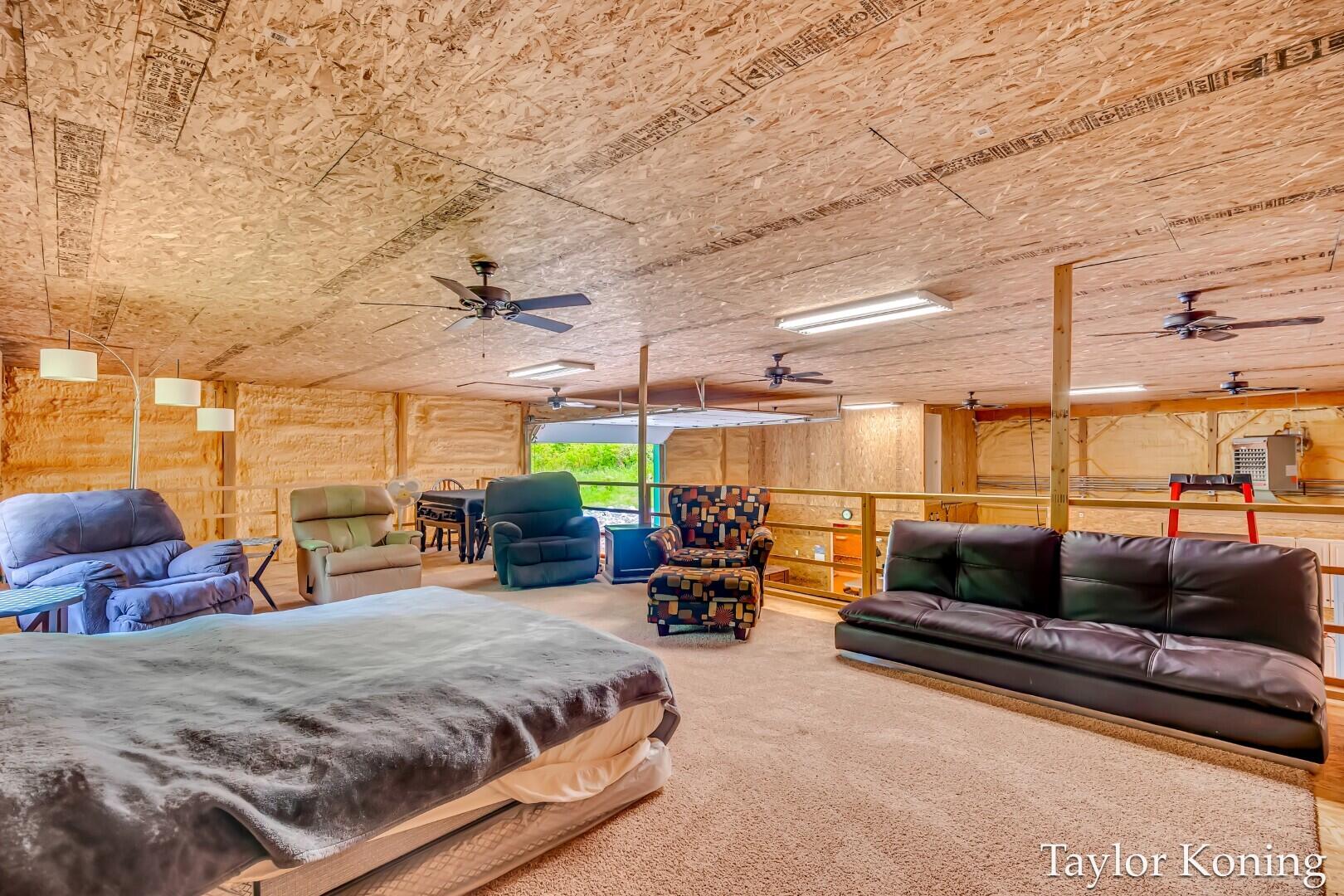 Hart, Michigan, 49420, United States, 2 Bedrooms Bedrooms, ,2 BathroomsBathrooms,Residential,For Sale,1949749