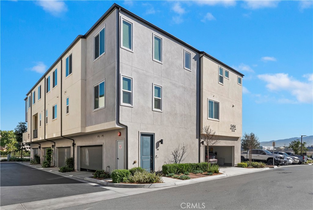 San Diego, California, 92154, United States, 2 Bedrooms Bedrooms, ,3 BathroomsBathrooms,Residential,For Sale,2025842