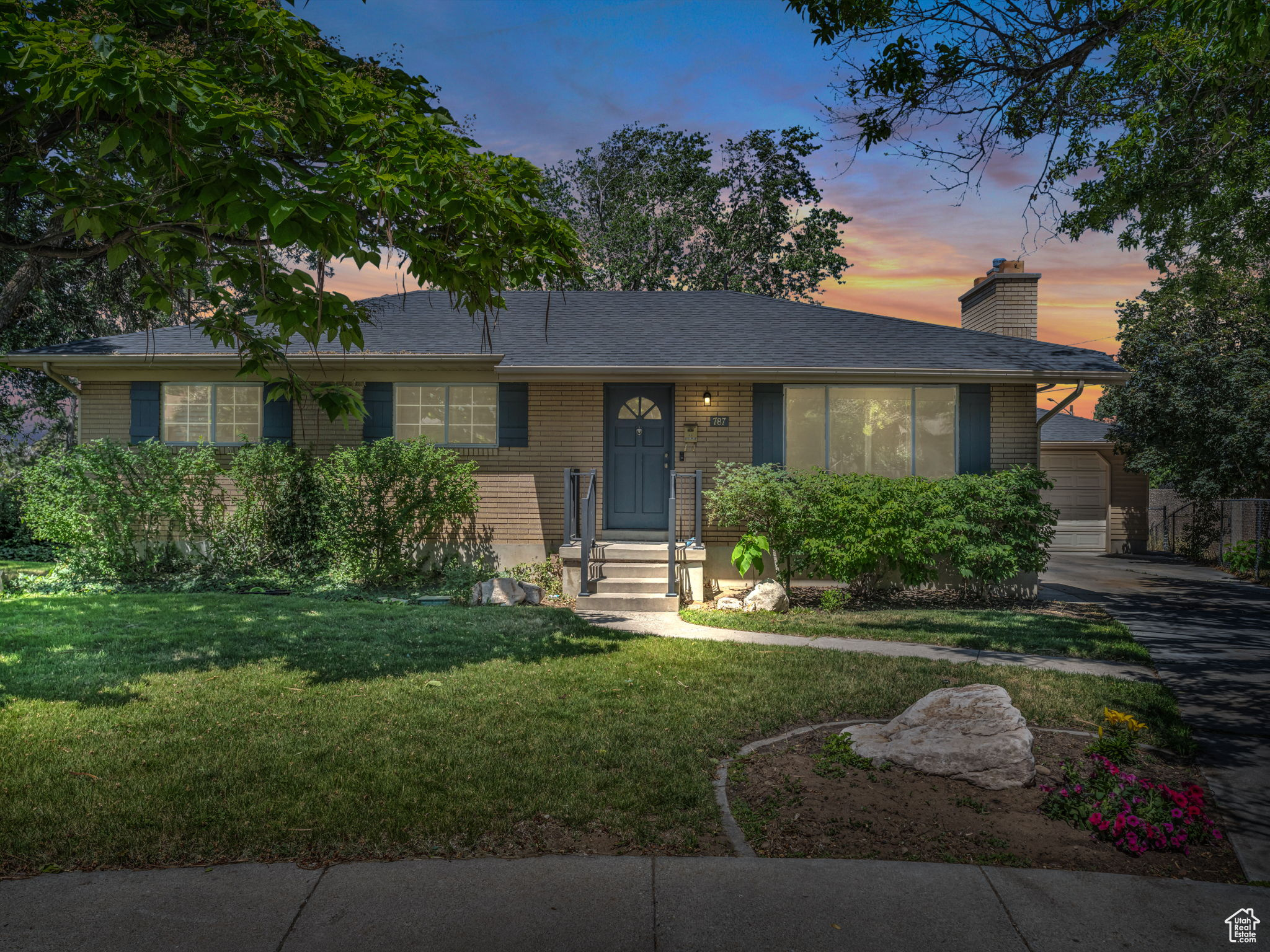 Midvale, Utah, 84047, United States, 4 Bedrooms Bedrooms, ,2 BathroomsBathrooms,Residential,For Sale,1862368
