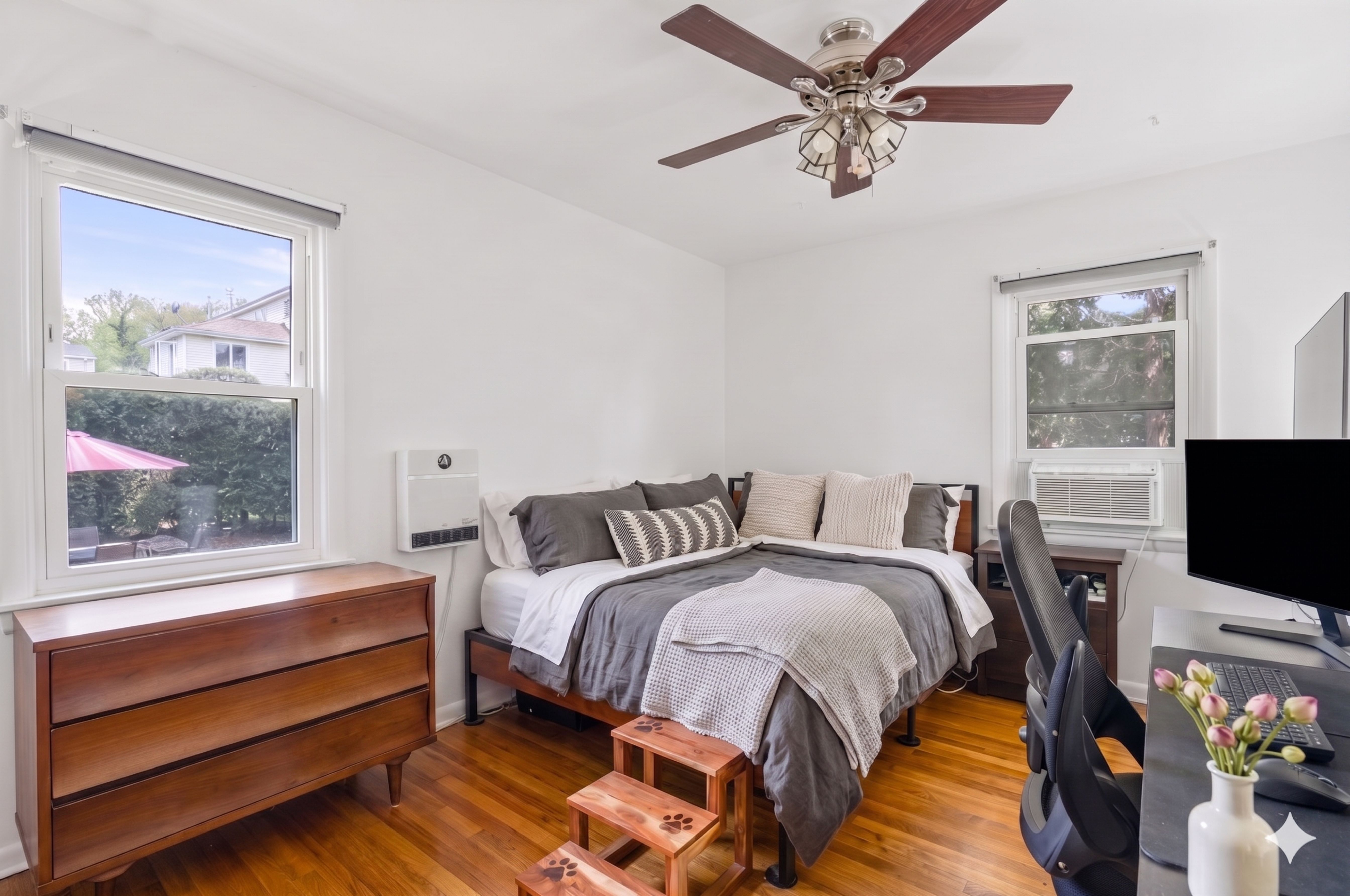  Lovely Harrison Two-Family Duplex - 物件實景